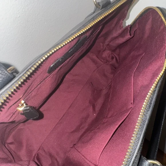 Adrienne Vittadini Handbag - Picture 4 of 5